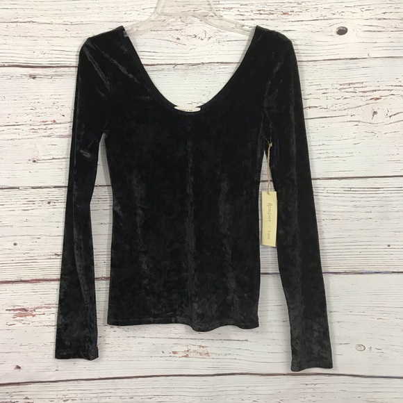paper tee | Tops | Crushed Velvet 
